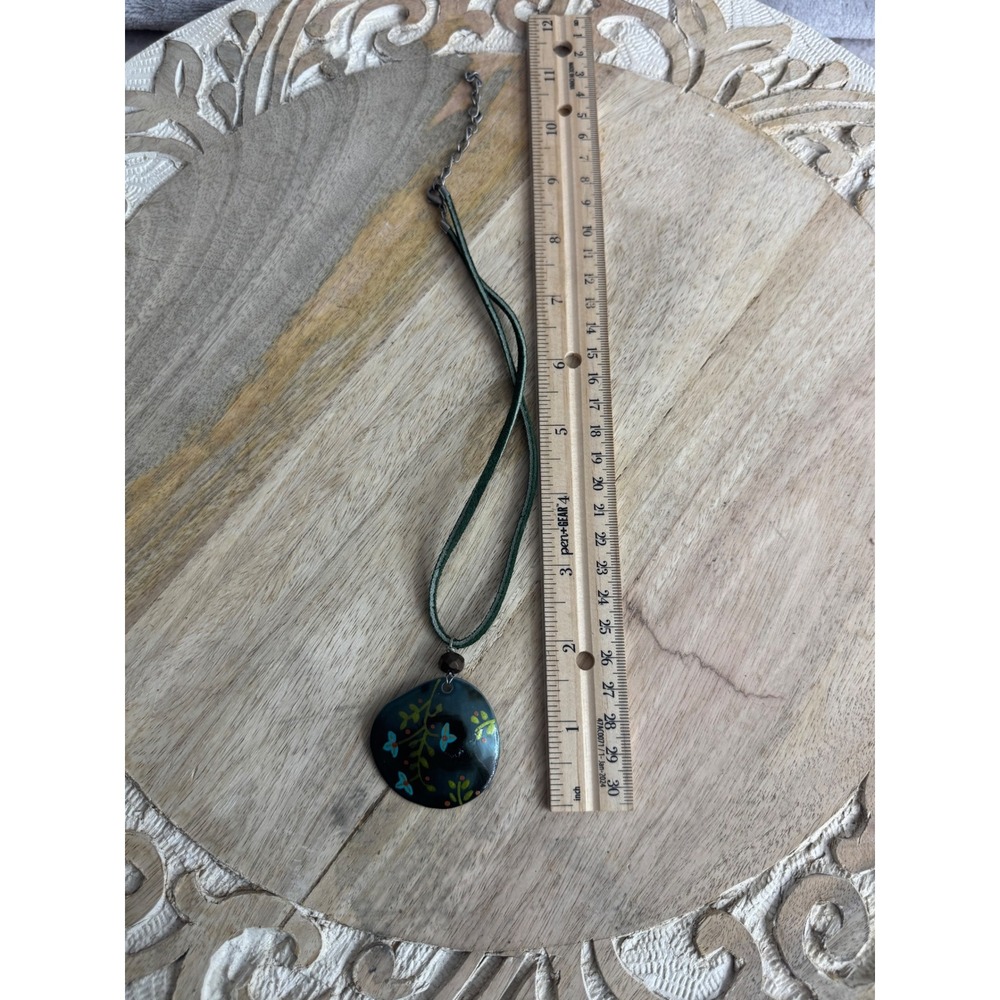 Hand‎ Painted Floral Shell Pendant Necklace Dark Green Cord Boho Nature Jewelry